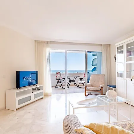 아파트 Sea Views In Marbesa
