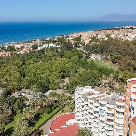 Apartment Sea Views In Marbesa *