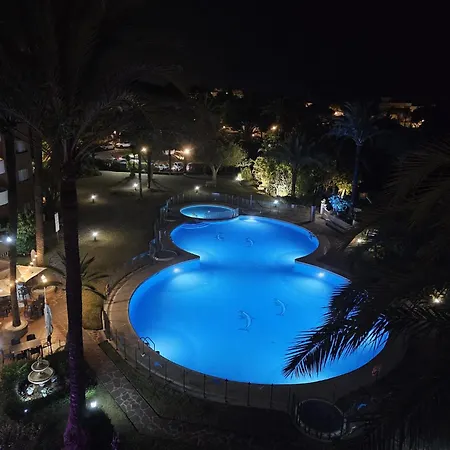 Sea Views In Marbesa Apartment